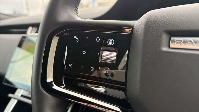 Land Rover Range Rover Evoque 2.0 D200 Dynamic SE 5dr Auto Diesel Hatchback